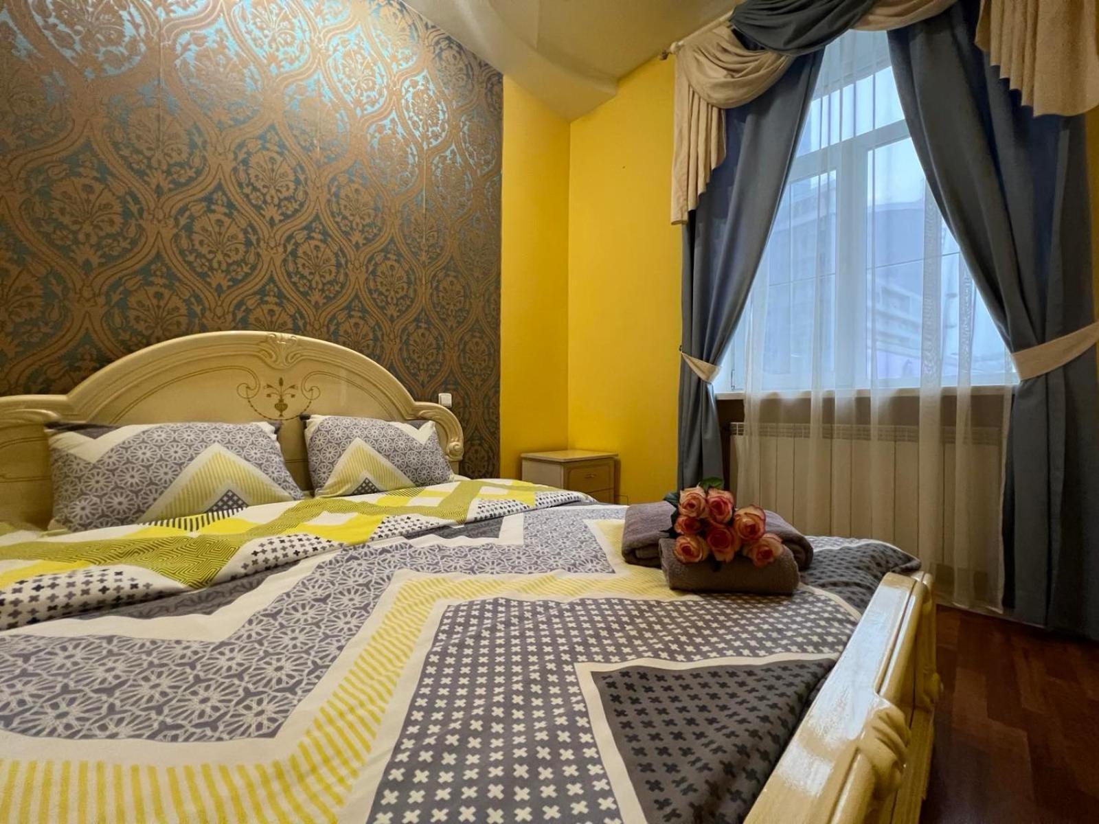 Apartment Near Gulliver Kiev Dış mekan fotoğraf