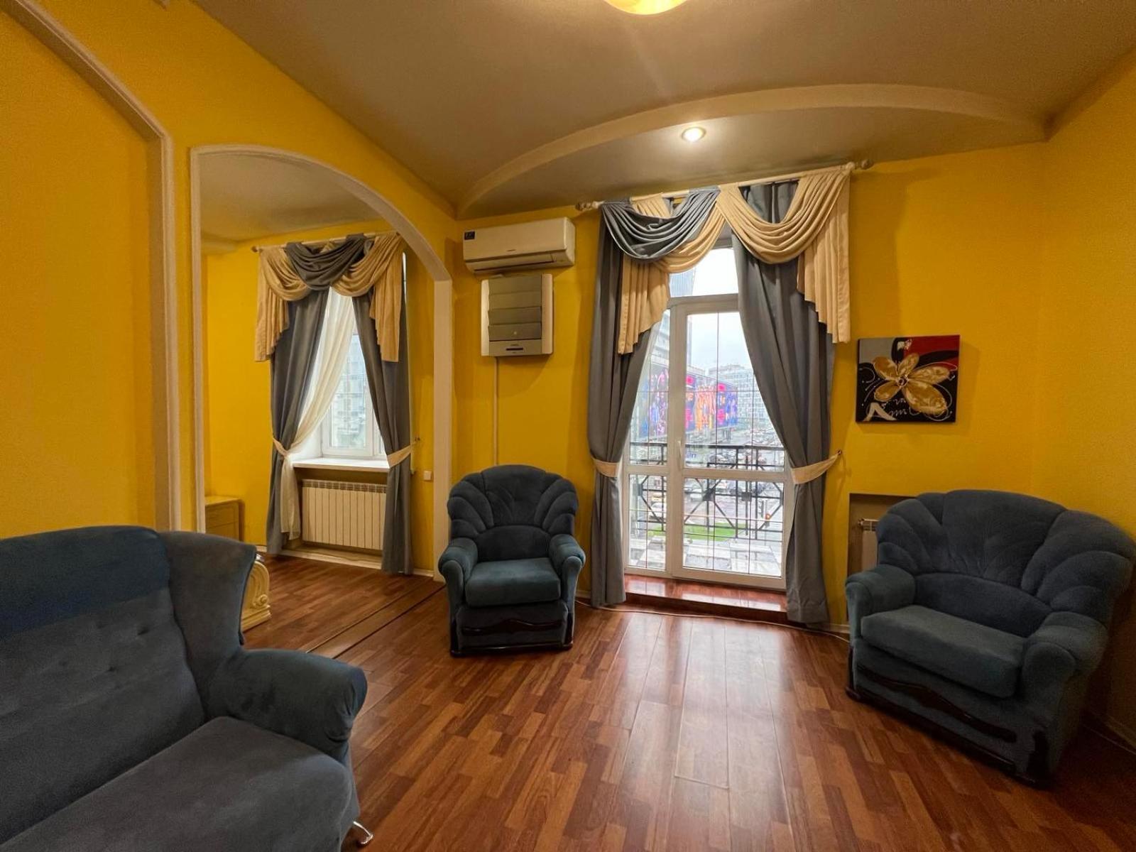Apartment Near Gulliver Kiev Dış mekan fotoğraf