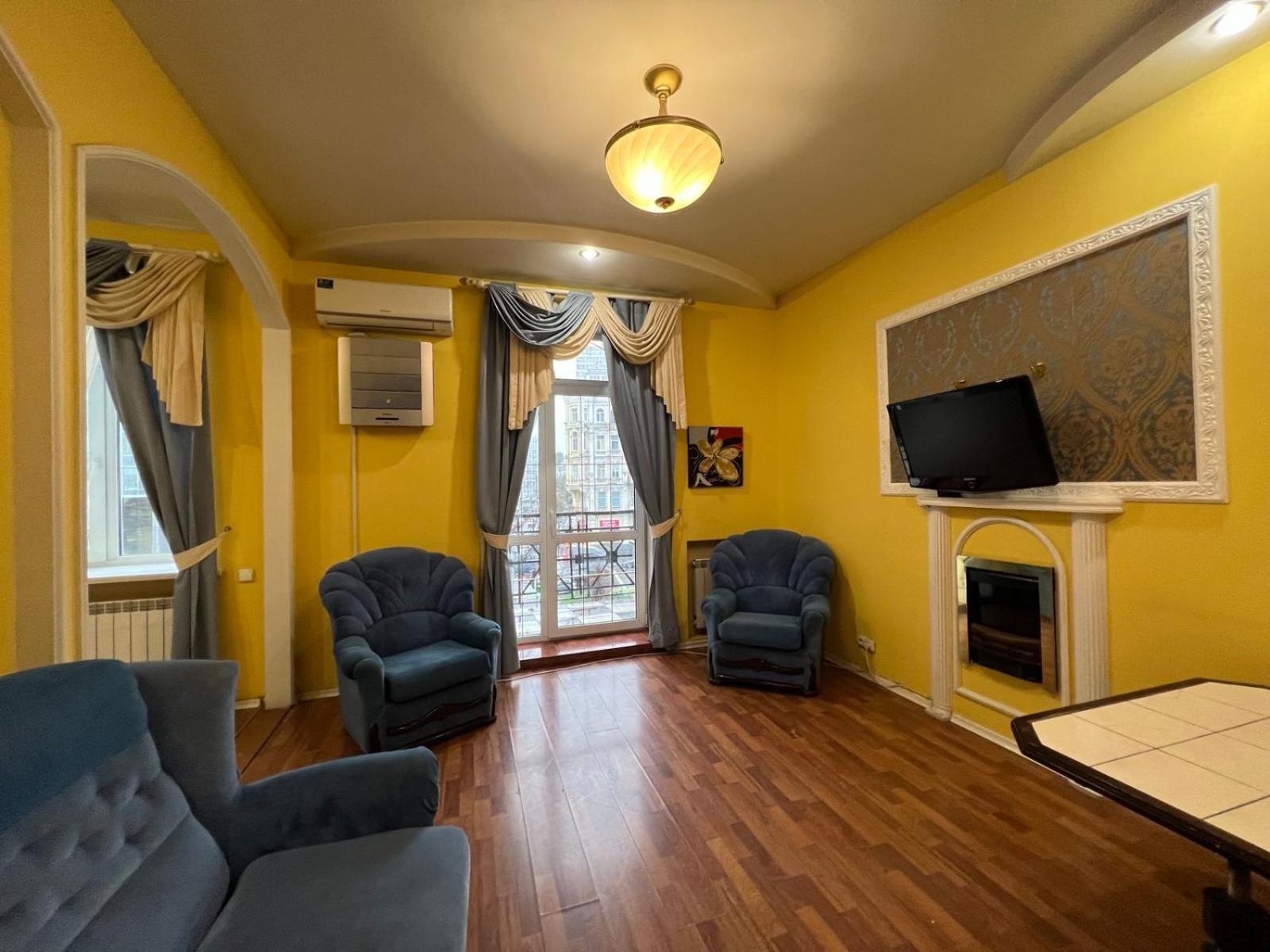 Apartment Near Gulliver Kiev Dış mekan fotoğraf